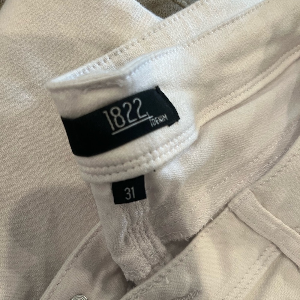 1822 Denim White Jeans